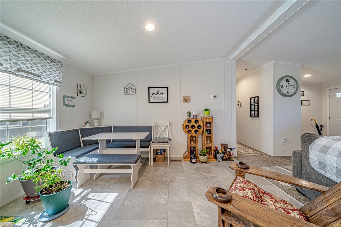 Donegal - Wml, Pennsylvania 15628, United States, 3 Bedrooms Bedrooms, ,2 BathroomsBathrooms,Residential,Pending,42536