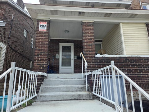 Apartment For Rent - 350 Coltart Ave Ave #TWO<br/> Oakland, PA 15213
