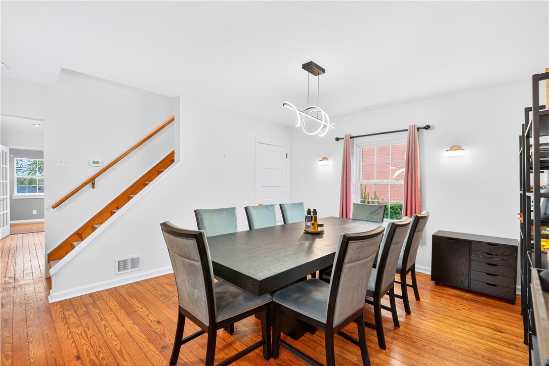 West Mifflin, Pennsylvania 15122, United States, 3 Bedrooms Bedrooms, ,3 BathroomsBathrooms,Residential,Active,234511