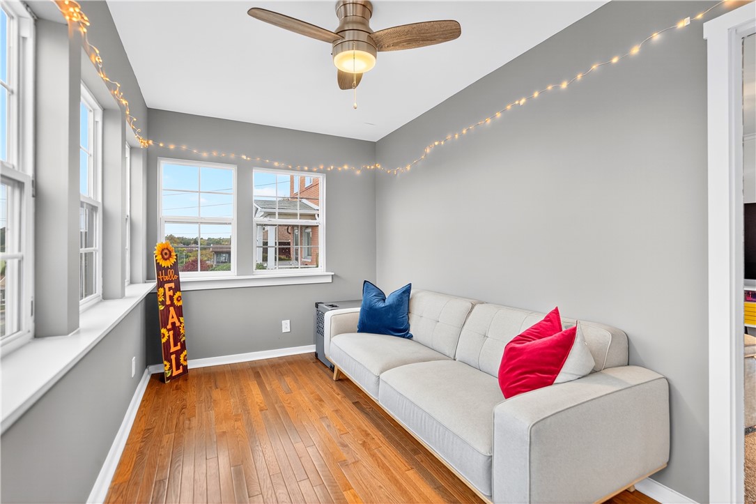 West Mifflin, Pennsylvania 15122, United States, 3 Bedrooms Bedrooms, ,3 BathroomsBathrooms,Residential,Active,234511