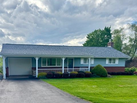 Photo of 102 Kemper Rd, Butler, PA 16002 (MLS # 1751319)