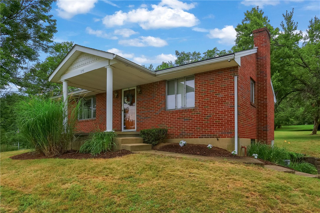 Mars Boro, Pennsylvania 16046, United States, 2 Bedrooms Bedrooms, ,1 BathroomBathrooms,Residential,Active,172741