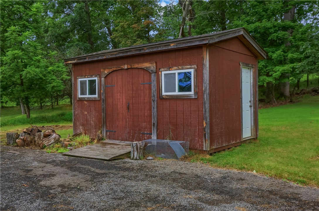 Mars Boro, Pennsylvania 16046, United States, 2 Bedrooms Bedrooms, ,1 BathroomBathrooms,Residential,Active,172741