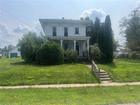 Homes For Sale - 517 Liberty St St<br/> Jamestown, PA 16134