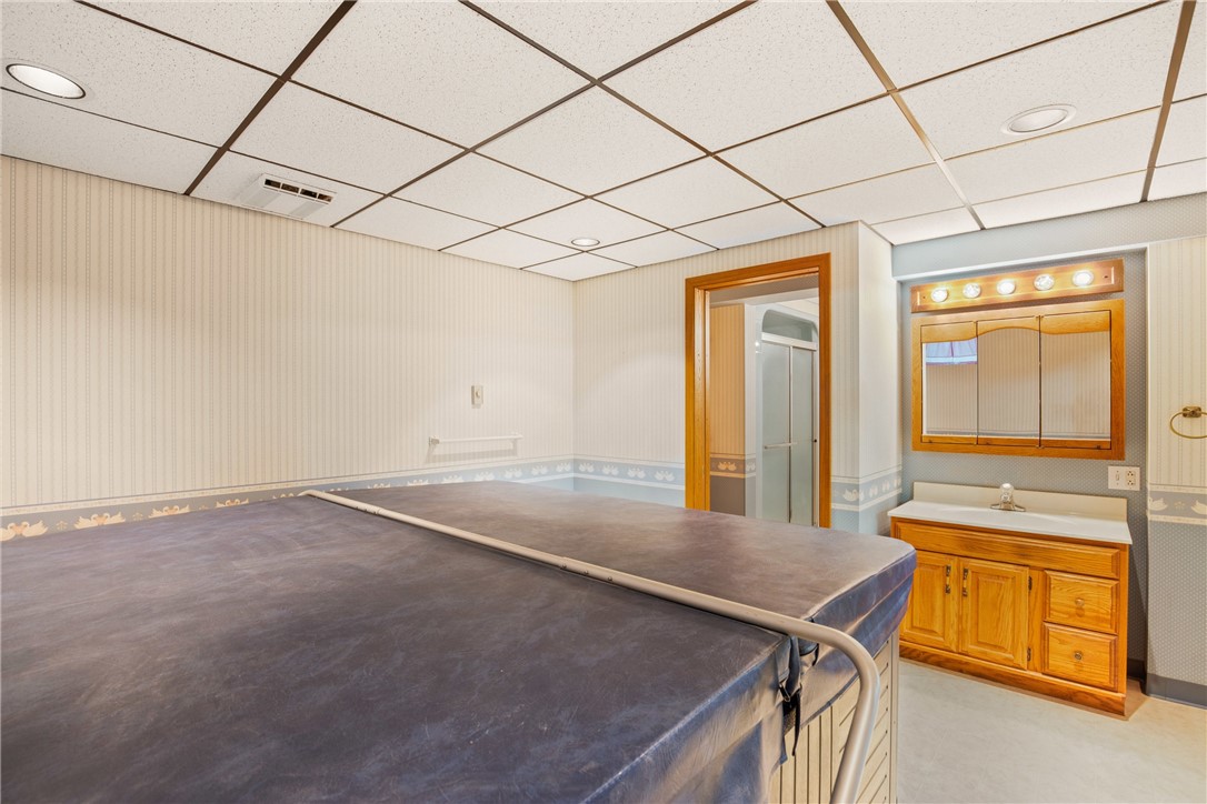 Somerset Twp, Pennsylvania 15501, United States, 5 Bedrooms Bedrooms, ,4 BathroomsBathrooms,Residential,Active,177897