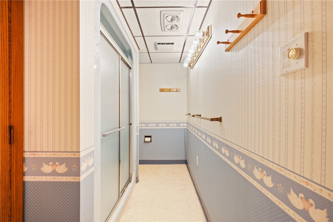 Somerset Twp, Pennsylvania 15501, United States, 5 Bedrooms Bedrooms, ,4 BathroomsBathrooms,Residential,Active,177897