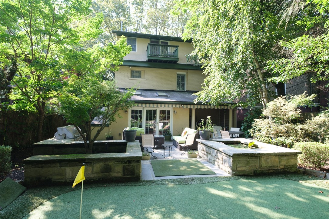Squirrel Hill, Pennsylvania 15217, United States, 3 Bedrooms Bedrooms, ,3 BathroomsBathrooms,Residential,Active,98473