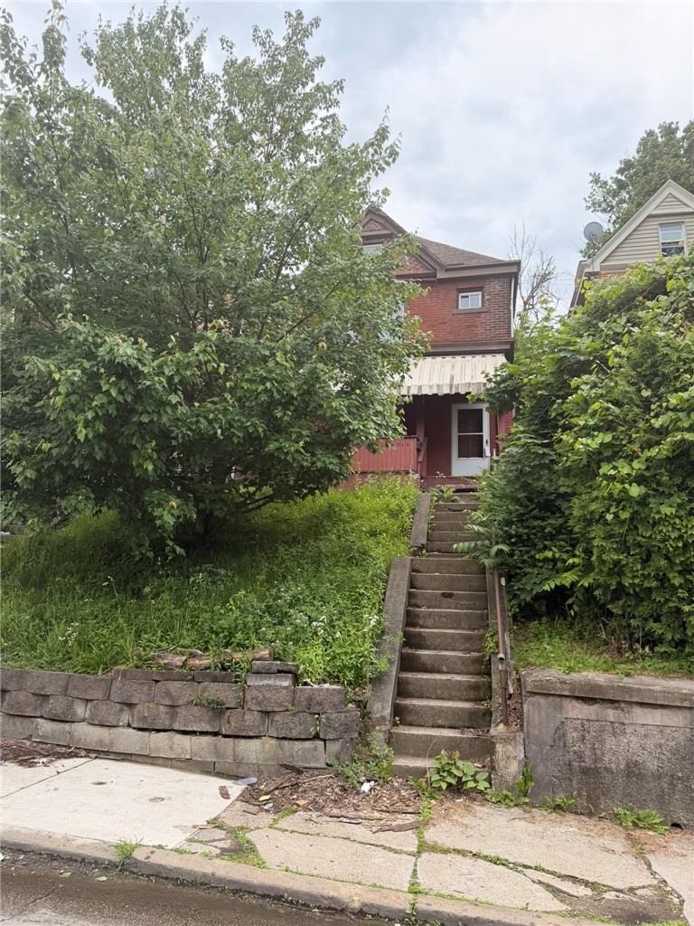 310 Arabella St - Photo 2