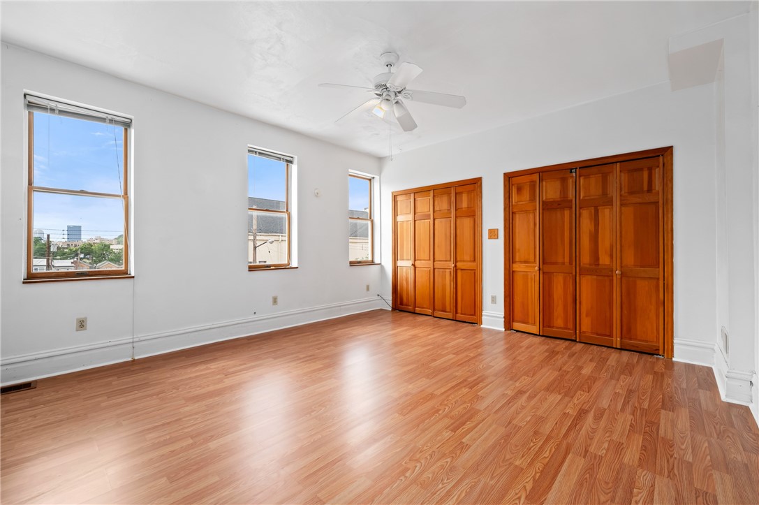 Oakland, Pennsylvania 15213, United States, 4 Bedrooms Bedrooms, ,2 BathroomsBathrooms,Residential,Active,150549