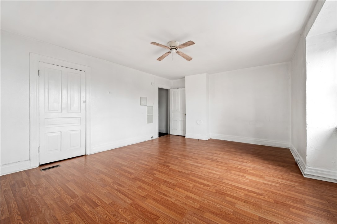 Oakland, Pennsylvania 15213, United States, 4 Bedrooms Bedrooms, ,2 BathroomsBathrooms,Residential,Active,150549