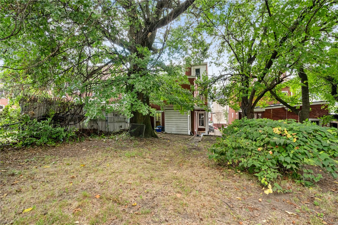 Oakland, Pennsylvania 15213, United States, 4 Bedrooms Bedrooms, ,2 BathroomsBathrooms,Residential,Active,150549
