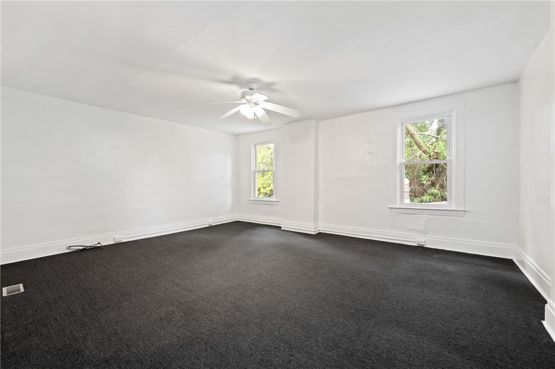 Oakland, Pennsylvania 15213, United States, 4 Bedrooms Bedrooms, ,2 BathroomsBathrooms,Residential,Active,150549