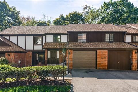 Condo For Sale - 703 Timber Ln Ln<br/> Aleppo, PA 15143