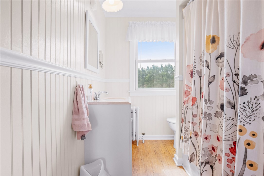 Windber, Pennsylvania 15963, United States, 4 Bedrooms Bedrooms, ,3 BathroomsBathrooms,Residential,Pending,105764