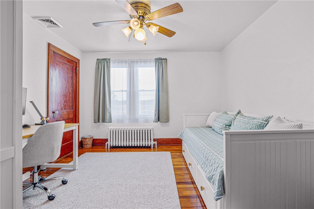 Windber, Pennsylvania 15963, United States, 4 Bedrooms Bedrooms, ,3 BathroomsBathrooms,Residential,Pending,105764