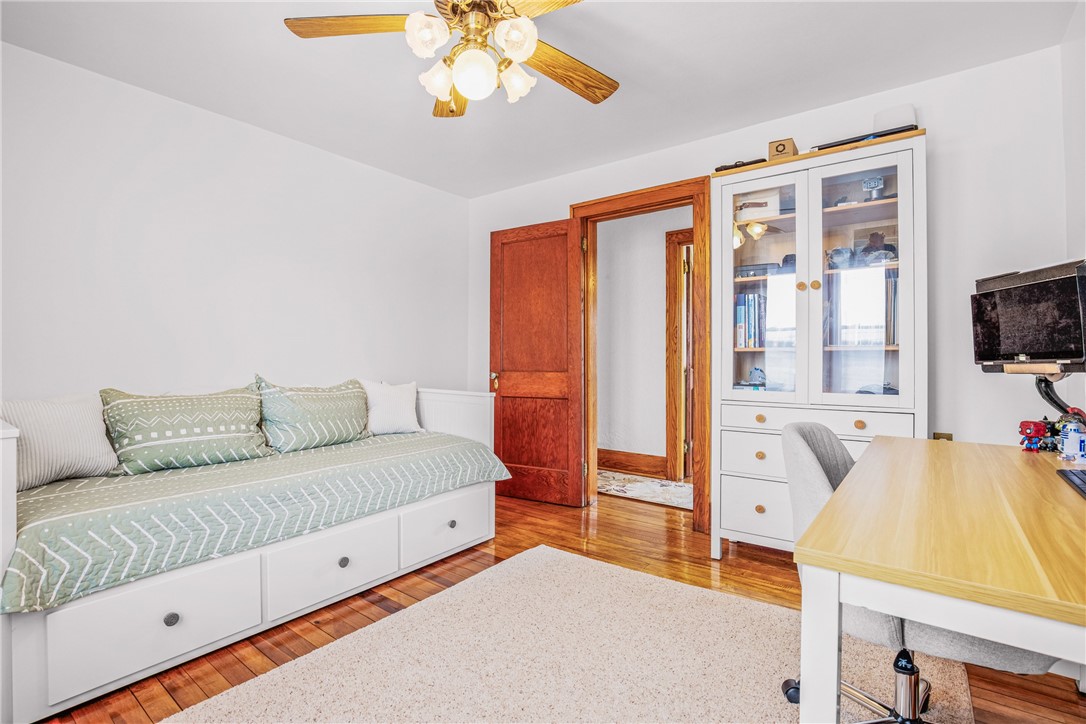 Windber, Pennsylvania 15963, United States, 4 Bedrooms Bedrooms, ,3 BathroomsBathrooms,Residential,Pending,105764