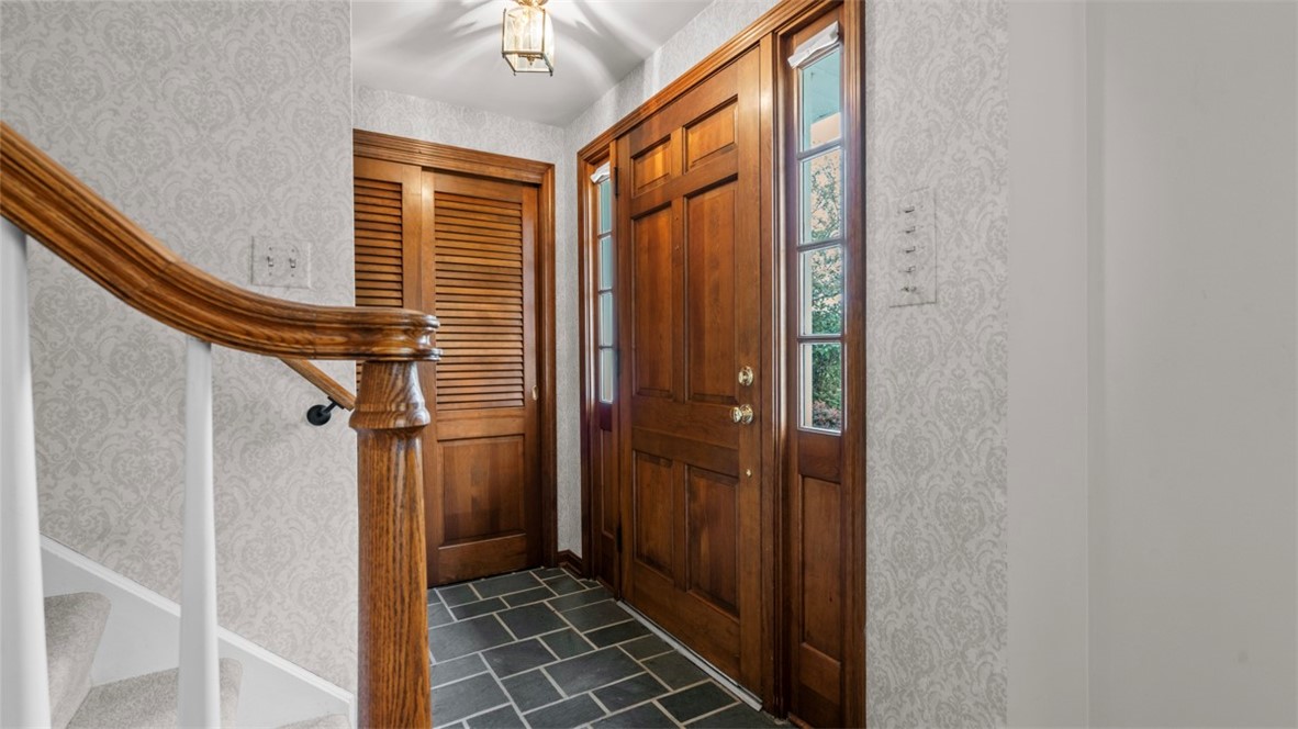 Baldwin Boro, Pennsylvania 15236, United States, 6 Bedrooms Bedrooms, ,3 BathroomsBathrooms,Residential,Contingent,144951