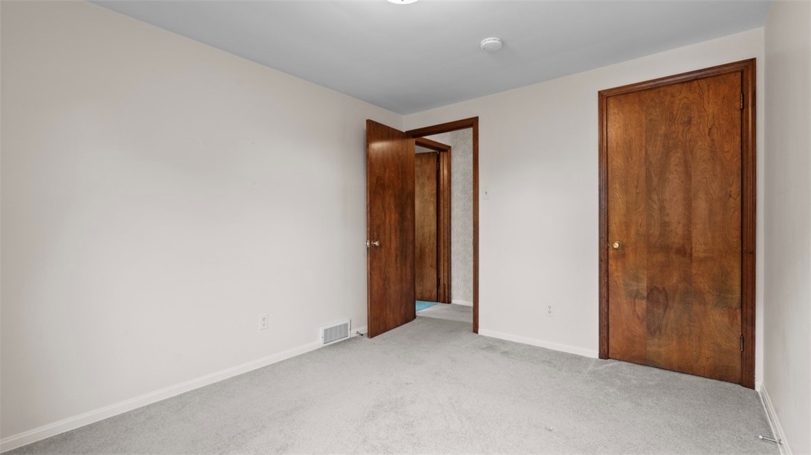 Baldwin Boro, Pennsylvania 15236, United States, 6 Bedrooms Bedrooms, ,3 BathroomsBathrooms,Residential,Contingent,144951