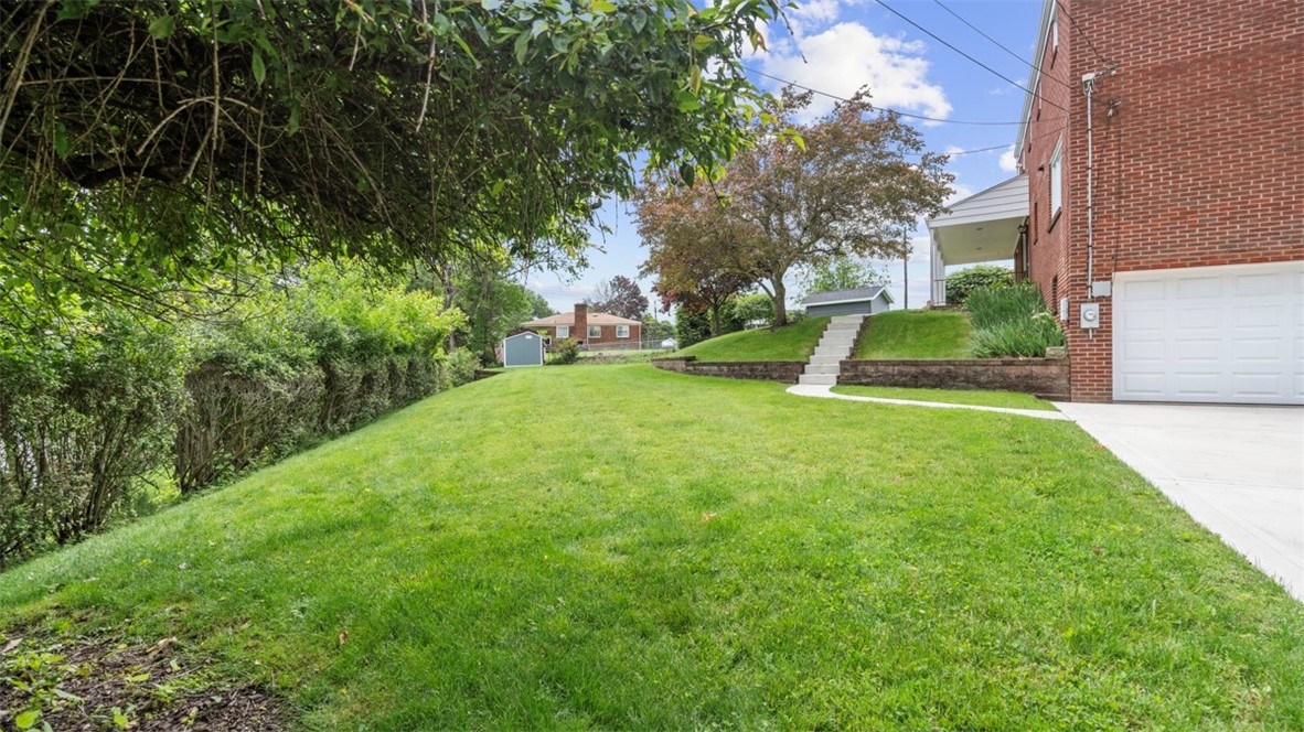 Baldwin Boro, Pennsylvania 15236, United States, 6 Bedrooms Bedrooms, ,3 BathroomsBathrooms,Residential,Contingent,144951