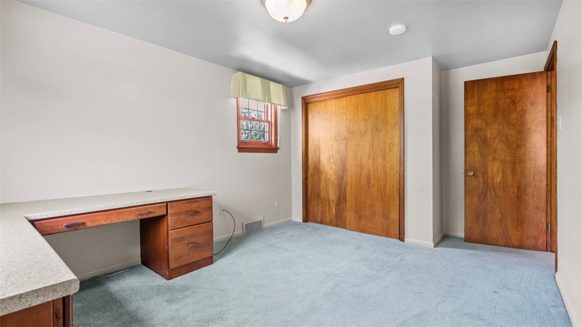 Baldwin Boro, Pennsylvania 15236, United States, 6 Bedrooms Bedrooms, ,3 BathroomsBathrooms,Residential,Contingent,144951