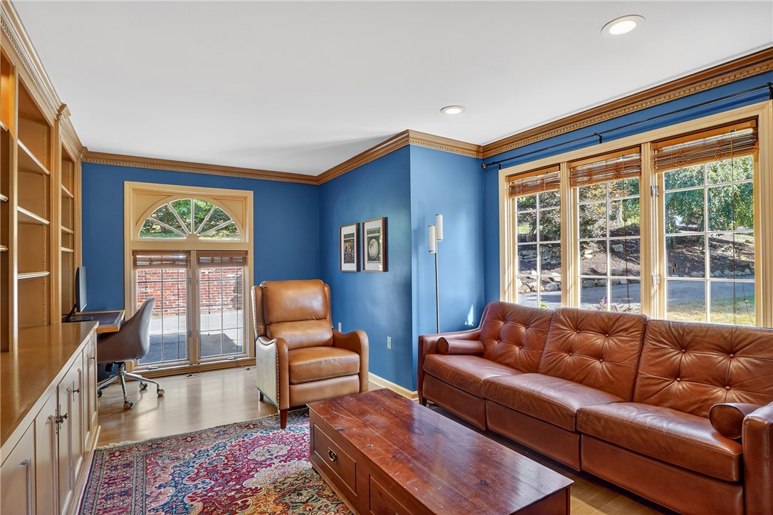 618 Trotwood Circle