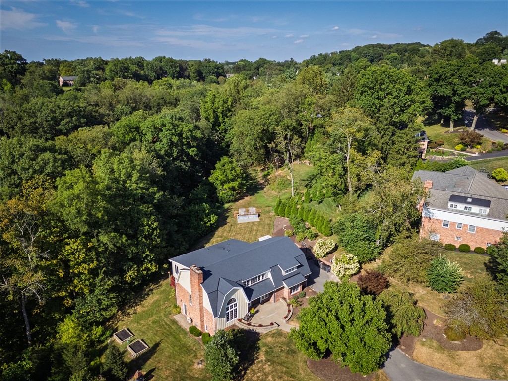 St Clair, Pennsylvania 15241, United States, 4 Bedrooms Bedrooms, ,4 BathroomsBathrooms,Residential,Pending,195870