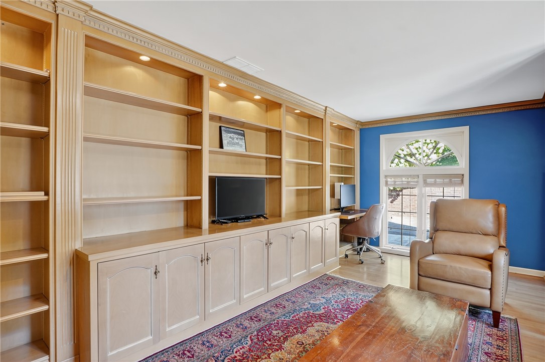 618 Trotwood Circle