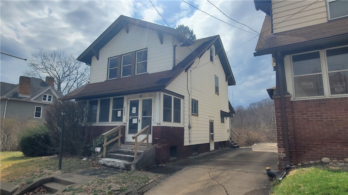 1710 3rd Ave Ave, New Brighton, Pennsylvania image 1