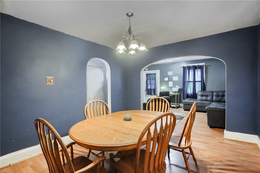 7 W Edison Ave