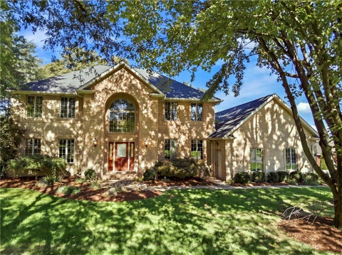 Photo for 190 Evergreen Trail