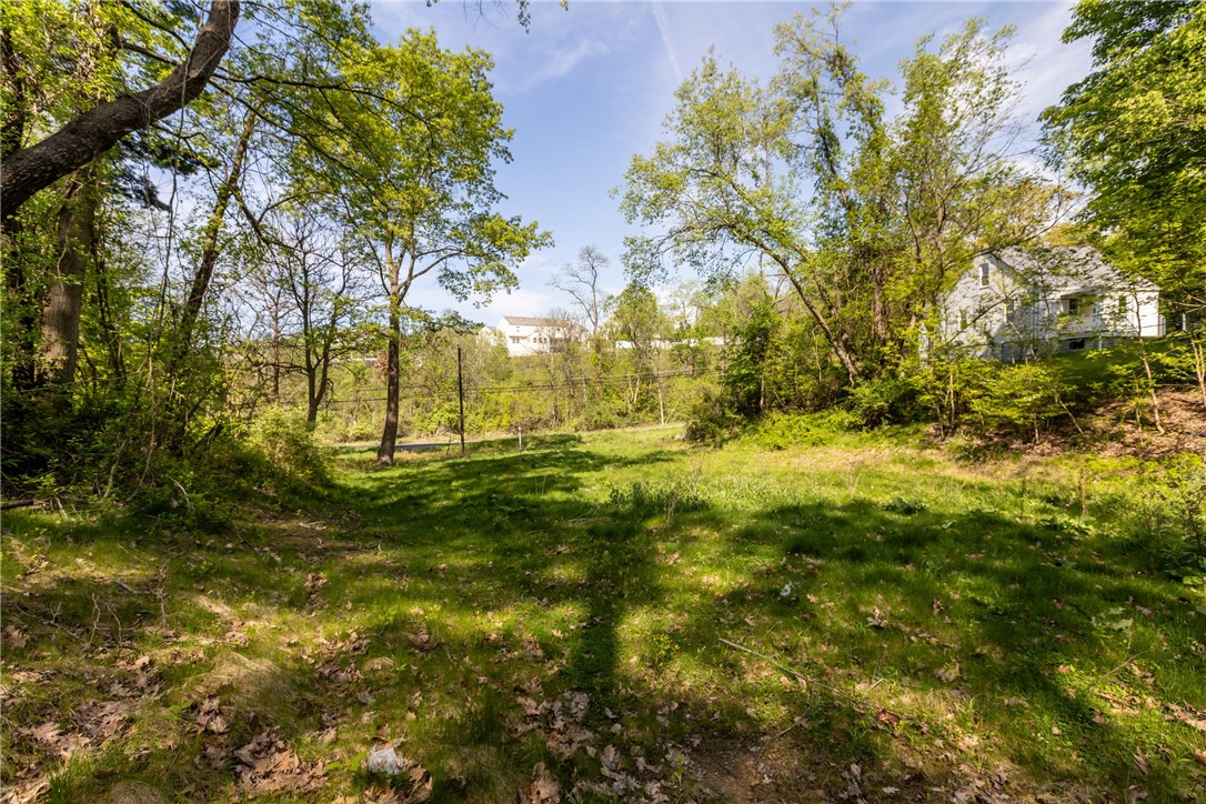 A Pennylvania Ave, New Stanton, Pennsylvania image 5
