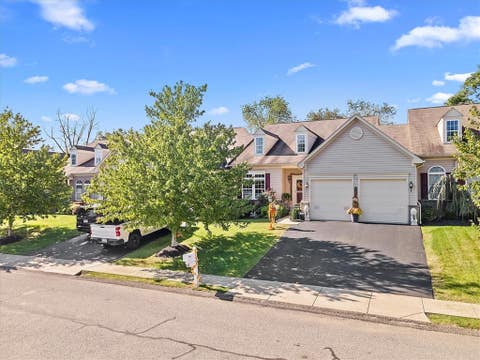 Photo for 102 Maple Ridge Ct