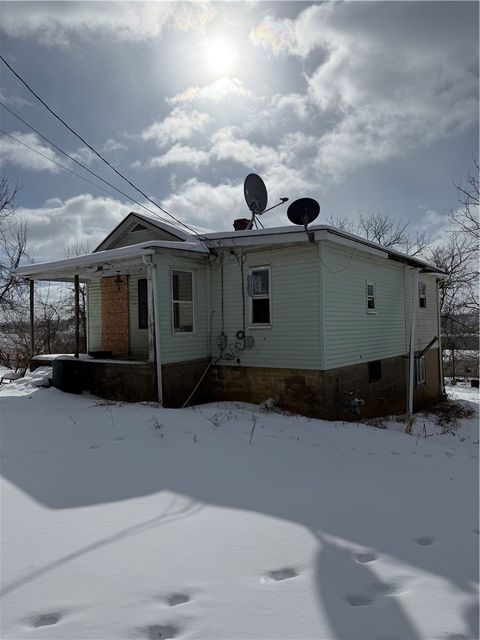 Photo of 5 William St, Washington, PA 15301 (MLS # 1739449)