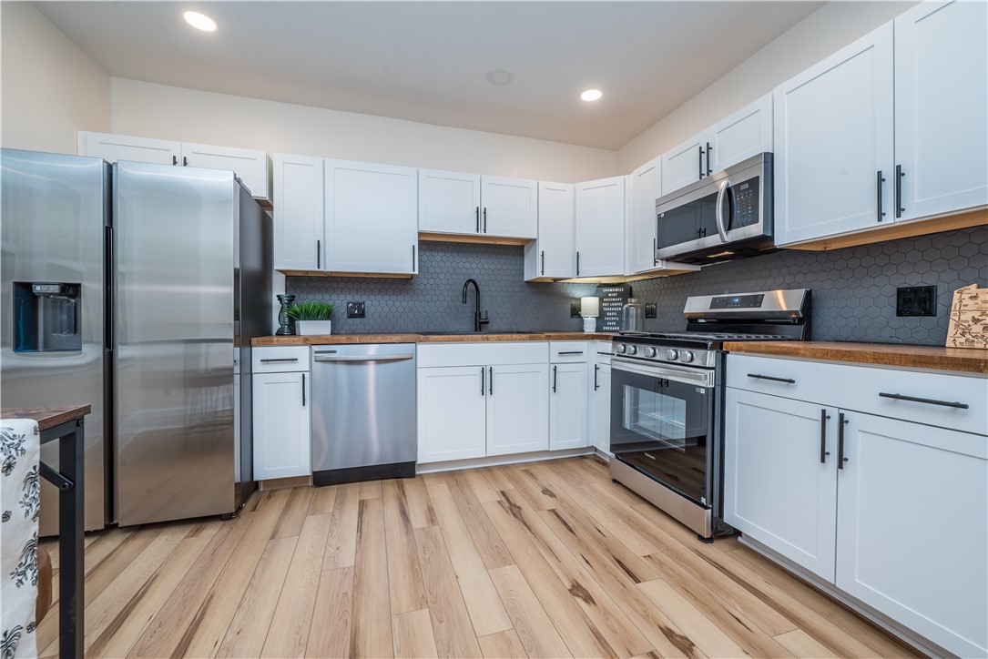 Reserve, Pennsylvania 15209, United States, 3 Bedrooms Bedrooms, ,2 BathroomsBathrooms,Residential,Active,224929