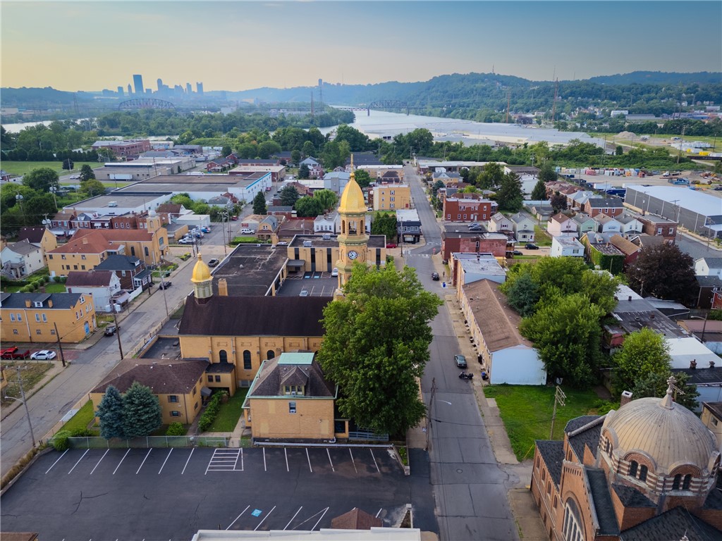 McKees Rocks, Pennsylvania 15136, United States, ,Residential,Pending,183856