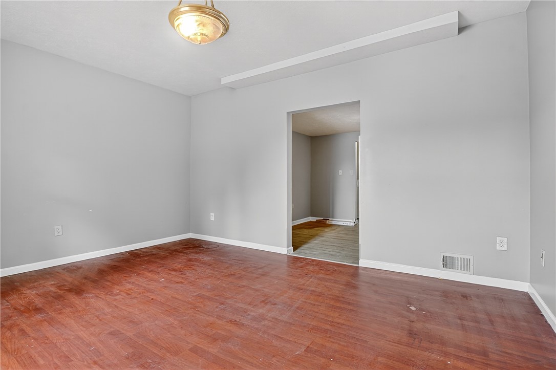 McKees Rocks, Pennsylvania 15136, United States, ,Residential,Pending,183856