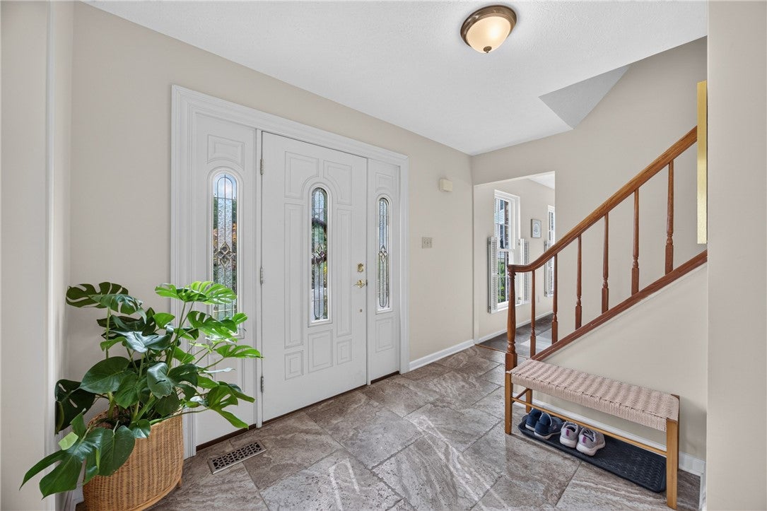 118 Diamondwood Ct