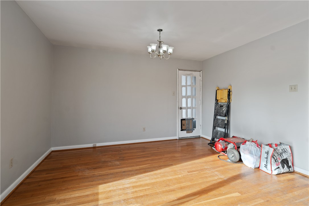 Peters Twp, Pennsylvania 15317, United States, 3 Bedrooms Bedrooms, ,2 BathroomsBathrooms,Residential,Contingent,11754