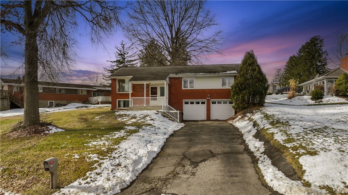 Peters Twp, Pennsylvania 15317, United States, 3 Bedrooms Bedrooms, ,2 BathroomsBathrooms,Residential,Contingent,11754