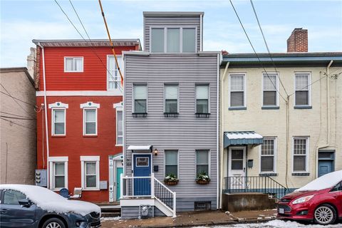 Photo of 159 44th St, Pittsburgh, PA 15201 (MLS # 1732568)