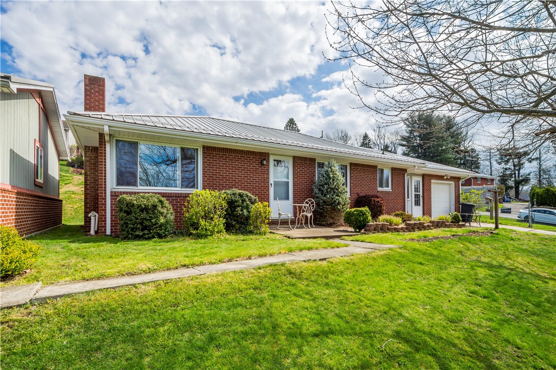 708 Washington Street St, Bentleyville, Pennsylvania image 1