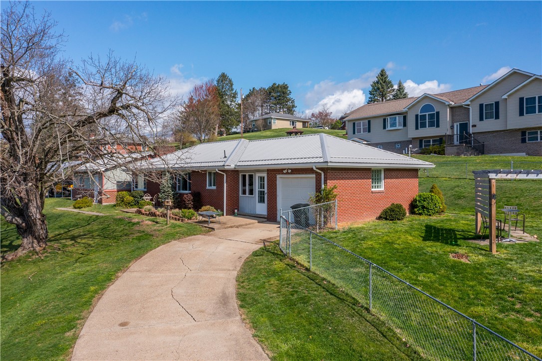 708 Washington Street St, Bentleyville, Pennsylvania image 3