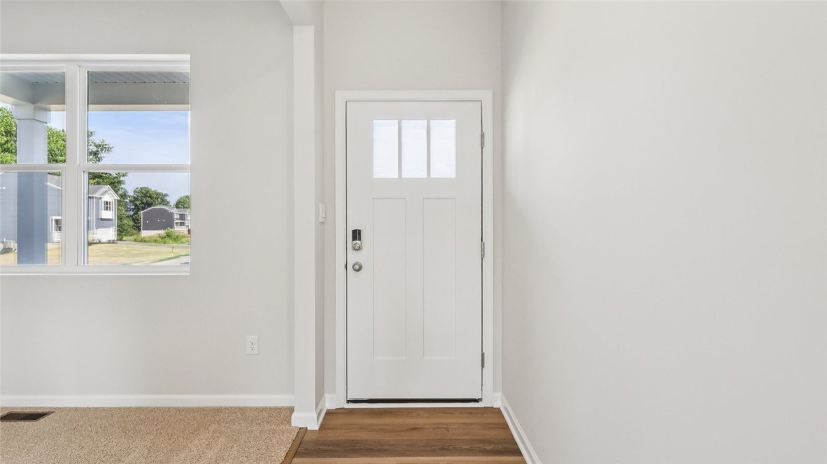 379 Leslie Farms Dr.