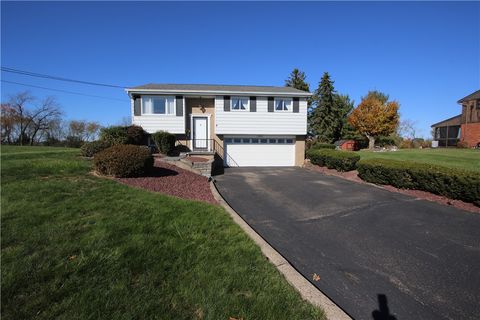 Photo of 5431 Sunset View Dr, Monongahela, PA 15063 (MLS # 1728852)