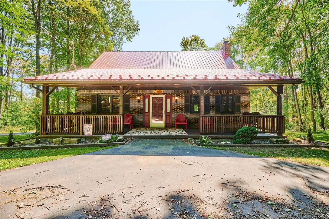222 Morrissey Adams Rd