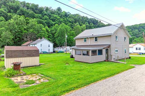 Photo for 105 2nd Street