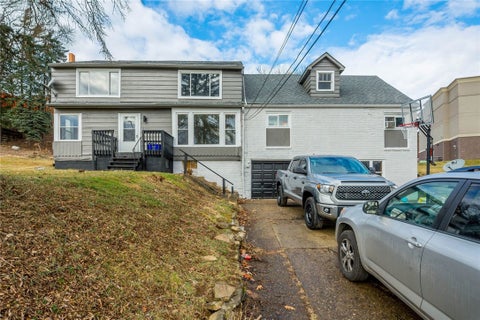 Multifamily For Sale - 527 Orchard Dr Dr<br/> West Mifflin, PA 15236