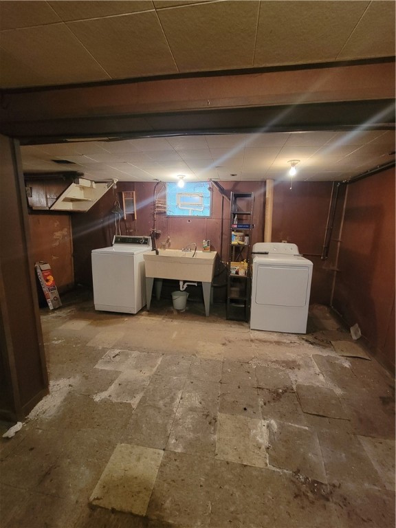 Ambridge, Pennsylvania 15003, United States, 3 Bedrooms Bedrooms, ,2 BathroomsBathrooms,Residential,Active,249064