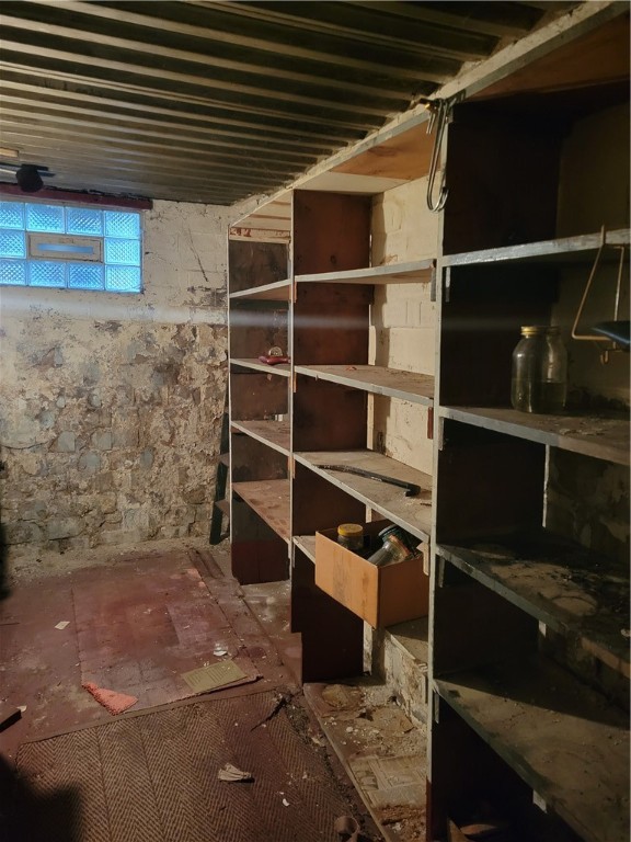 Ambridge, Pennsylvania 15003, United States, 3 Bedrooms Bedrooms, ,2 BathroomsBathrooms,Residential,Active,249064