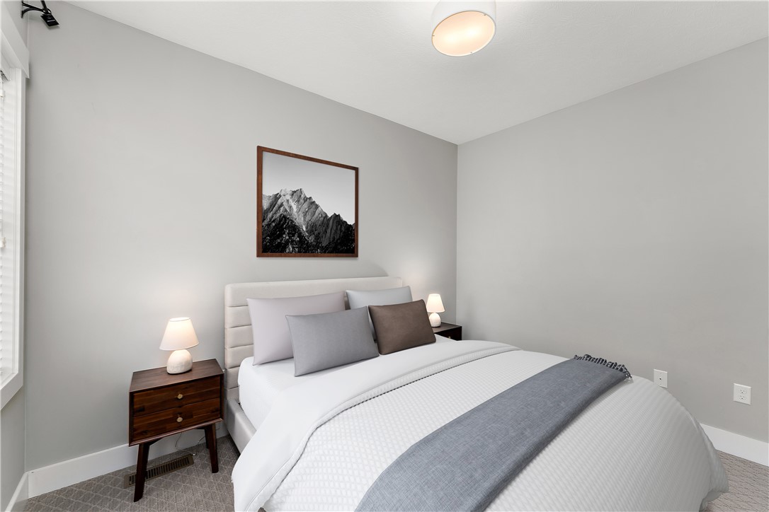 Marshall, Pennsylvania 16046, United States, 5 Bedrooms Bedrooms, ,3 BathroomsBathrooms,Residential,Active,176923